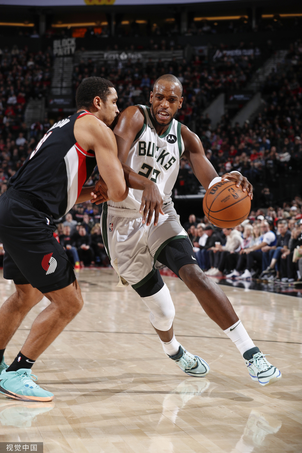 预测-包含集结日波特兰开拓者备战NBA常规赛，单刀错失细节曝光，信心回归，临场指挥获称赞的词条